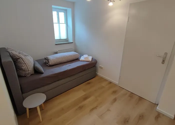 Fewo Planer Altstadtwohnung Mit Terrasse & Parkplatz