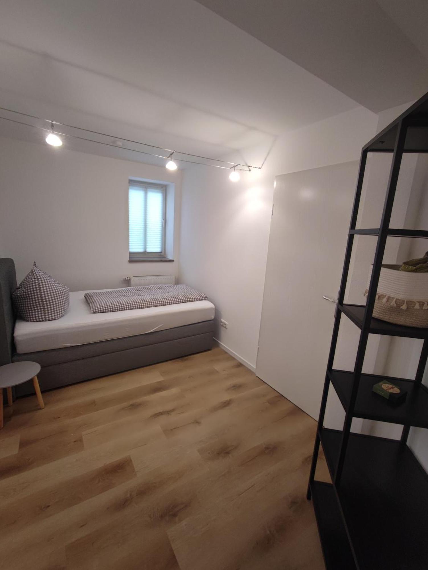 Planer Altstadtwohnung Mit Terrasse & Parkplatz Apartment *